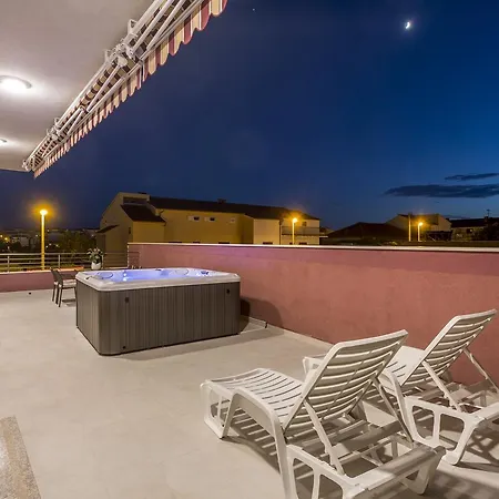 Apartmani Lukic Split Exterior photo