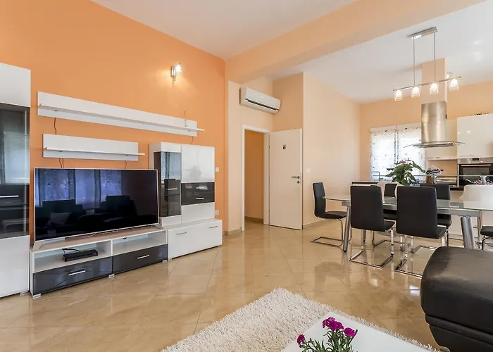 Apartmani Lukic