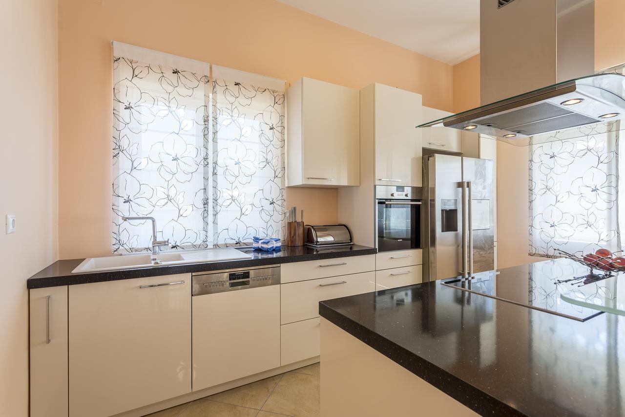 Apartment Lukic *